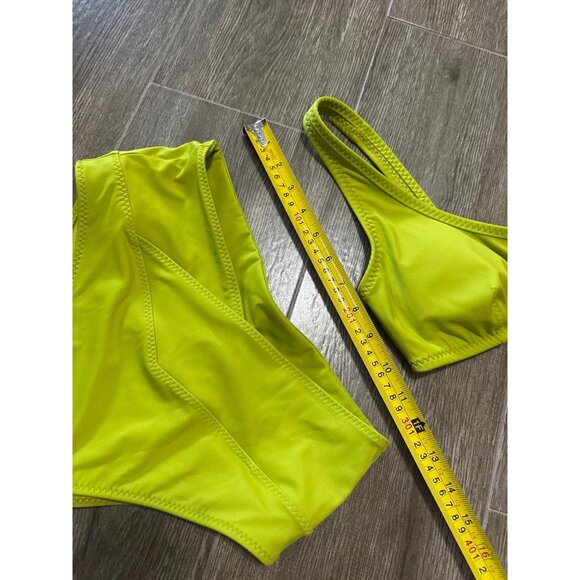 New Fabletics High Tide zip-front swim top and High Rise Swim Set green martini - Picture 3 of 9